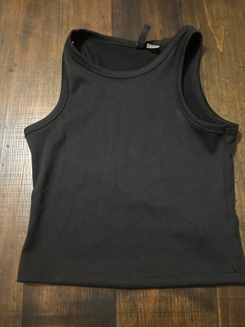 Classic but short Black Ribbed Tank Top - Women size small sm